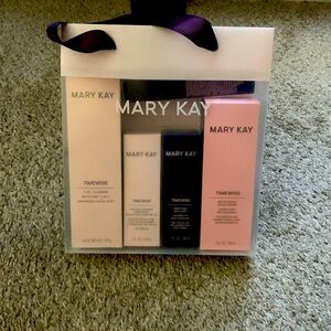Mary Kay complete timewise set